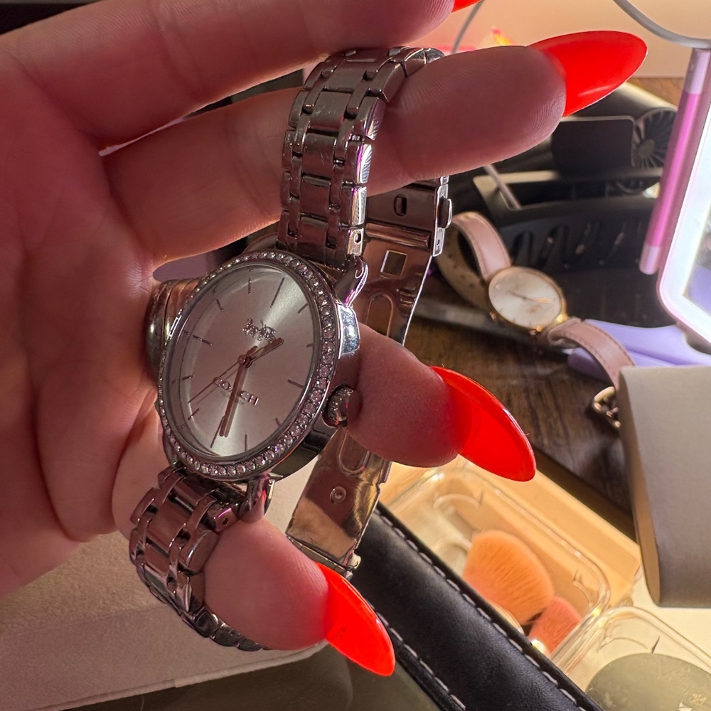 Silver COACH gem watch - Picture 8 of 8